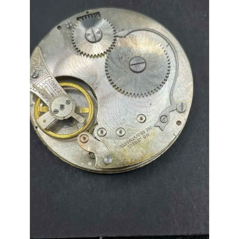 Baltic Swiss Pocket Watch Movement White Dial No Jewels For Parts/Repair